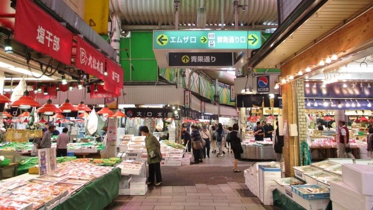 お買い物せずに歩くだけでも楽しい近江町市場 金沢を観光してみたいかも 金沢から配信する観光サイトです